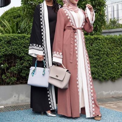 China Long Sleeve Dubai Middle East Embroidered Long Dress Abaya Front Kimono Open Abaya Cardigan Women for sale