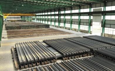 China Marine Z Type Steel Sheet Pile for sale