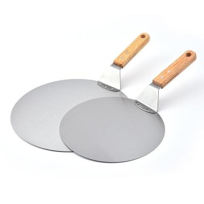 China Viable High Quality Cheap Pizza Tool Price Two Size Steel Turning Pizza Wooden Skin for sale