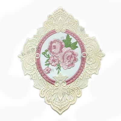 China Sustainable Luxurious and exquisite rose pattern embroidered Lace embroidered decorative coasters for sale