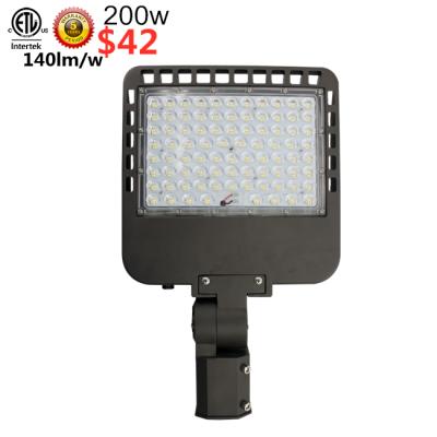 China ROAD 5 Year Warranty Led Type III Parking Lot Light 200w 28000lm Beam Angle Led Street Light for sale