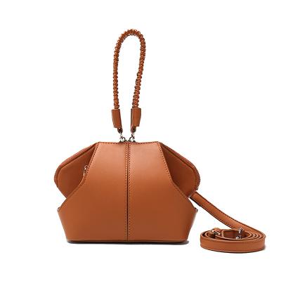 China High Quality Women Handbags Special Shaped Designer Handbags For Women Clips Fashion Ladies Handbags And Shoulder Bag With Ruffle Handle Removal Strap for sale