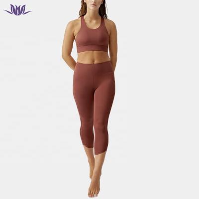 China Breathable High Quality Fitness 2 Piece Exercise Designer Gym Training Yoga Sets For Women for sale