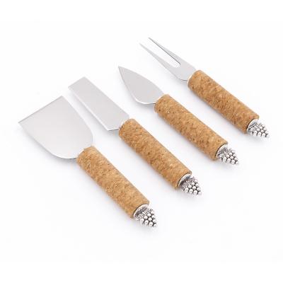 China Viable Creative New Design Cork Handle Cheese Knife with Grape Decorating Set for sale