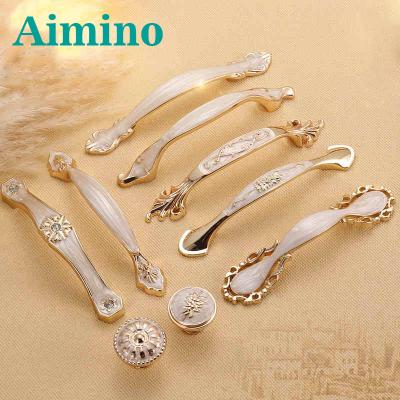 China AIMINO Modern Zinc Alloy Cabinet Handle Kitchen Cupboard Door Pull Drawer Handles Knobs European Style Furniture Handle for sale