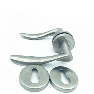 China Stain Goods Vintage Armenia Deli Metal Door Casting Stainless Steel Door Handle for sale