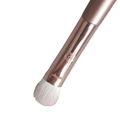 China Hot-selling popular eye shadow brush eye makeup medium brush from eyeshadow manufacturers for sale