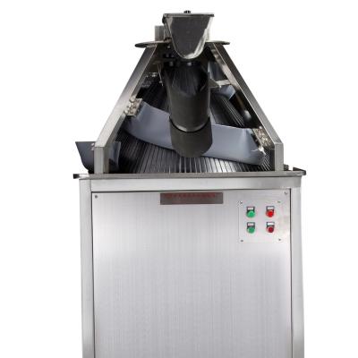 China Rounding the dough to make the structure panko bread crumb production factory certification panko breadcrumb machine baking bread dough even more round for sale