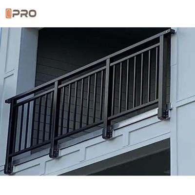 China Modern aluminium balustrade zwembad beveiliging hek vloer gemonteerd weerbestand Te koop