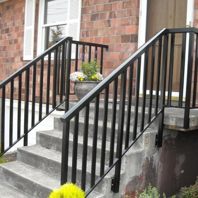 China Modern Custom Design Low Price Aluminum Deck Railing Decorative For Balcony System for sale