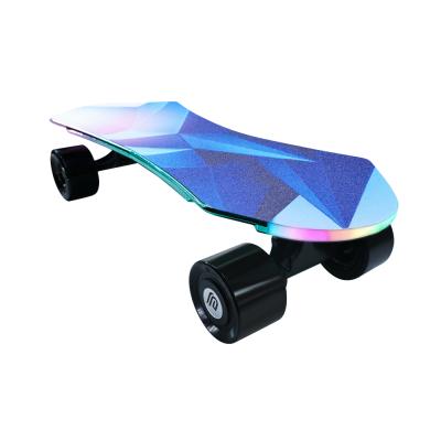 China Wholesale Youth Factory Hub Motor 350w Max Speed ​​15km/h Us Electric Skateboards Membrane With Remote Control Kids Skateboards for sale