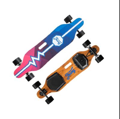 China Factory free design 35KM/H custom hub motor adult new dual 900 watt longboard electric skateboard double motors for sale