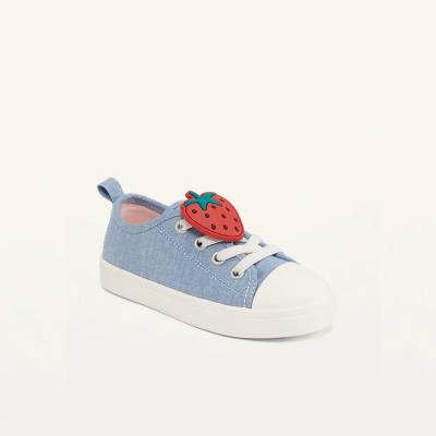 China Around 2022 Blue Pink Color Strawberry Schools Kids Shoes Wholesale Shoe Manufacturers for sale