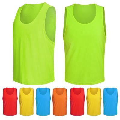 China Shirts & Full Mesh Fabric Soccer Training Vest Bibs Sports Exercising Voluntary Tank Top Promotion Vest for sale