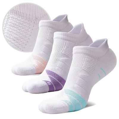 China Regular Mouth Non-slip Socks Men's Shallow Towel Basing Sports Socks Badminton Shorts Running Tube Socks for sale