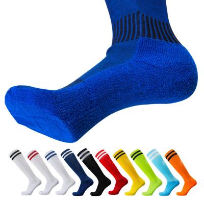 China Regular Mid-tube Breathable Sports Knocks Out Professional Non-slip Elite Football Socks for sale