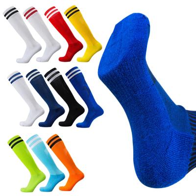 China Regular Towel Base Thickened High Low Professional Sports Outdoor Sweat-Absorption Socks for sale