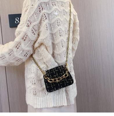 China New Autumn Winter Korean Fashion Women Chain Messenger Small Mini Bag PP Handbag 2020 for sale