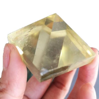 China China New Product Natural Hand Carving Crystal Citrine Point Pyramid Decoration for sale