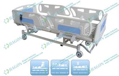 China Drie Functiesluxe Vouwbaar Elektrisch Verzorgingsbed met ABS Plastic Matras Te koop