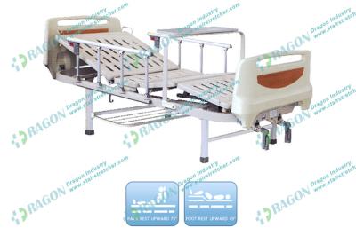 China Multi - Functions medical hospital equipment bed , rolling bariatric hospital beds for sale