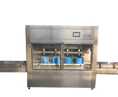 China High Quality Automatic Beverage Motorcycle Engine Oil Filling Machine for sale