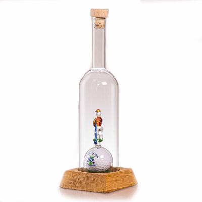 China New Arrival China Factory Luxury Convenient Bottle Opener Golfer In Bottle Brandy Etched Urn Wine Cellar Decanter for sale