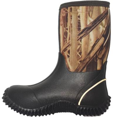 China Fashion Trend Mens Waterproof Camouflage Hunting Boots Neoprene Rubber Outdoor Rain Boots Dung Boots for sale