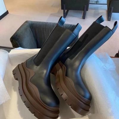 China Lightweight Luxury Designer Thick Soled Martins Chelsea Boots Cigarette Boots for sale