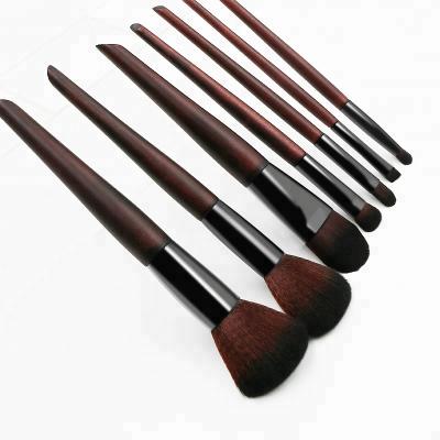 China Angular Blush Makeup Tool Kit 7pcs Nylon Hair Wood Handle Brushes Cosmetic Powder Makeup Brush for sale