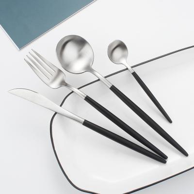 China Factory 4pcs Viable China Jieyang Stainless Steel Flatware Black Cutlery Fork Spoon Knife Set Wedding Favors for sale