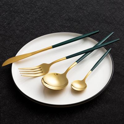 China 2021 Viable Design Countertop 4pcs Knife Spoon Fork Set Cutlery Stainless Steel Flatware Wholesale Cutlery Set for sale