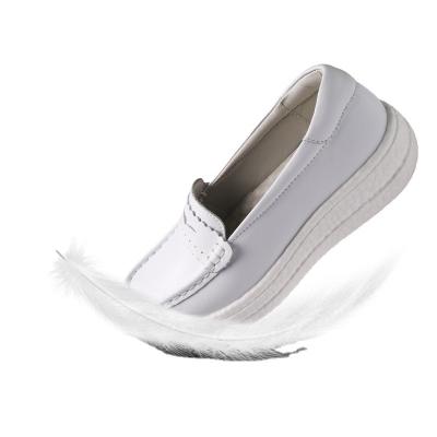 China Anti-skid Fashionable Hospital Nurse Medical Shoes For Women Female Nursing Shoes Comfortable Slippers for sale