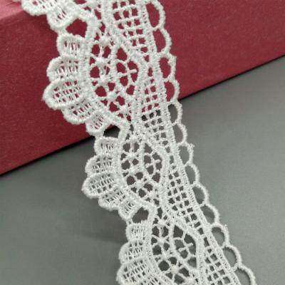 China Viable Golden Knit 3cm Lace Polyester Lace Embroidery Water Soluble Lace qd008# for sale