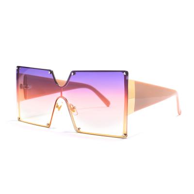 China Oversized Sunglasses 2021 Women's Sun Glass Shades New Fashion Custom Sun Glasses Trendy Large Rimless Square Gradient for sale