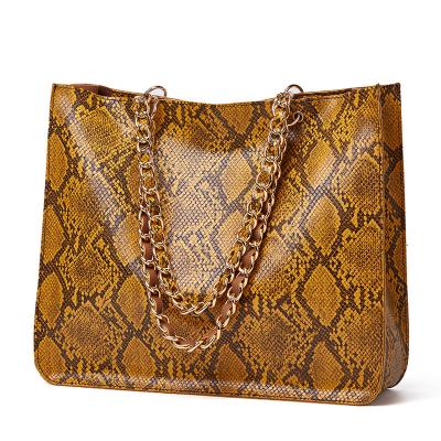 China Luxury Shoulder Bag Ladies Handbag Tote Chain Bag Woman Bags High Quality PU Snake Pattern Shoulder Bag for sale