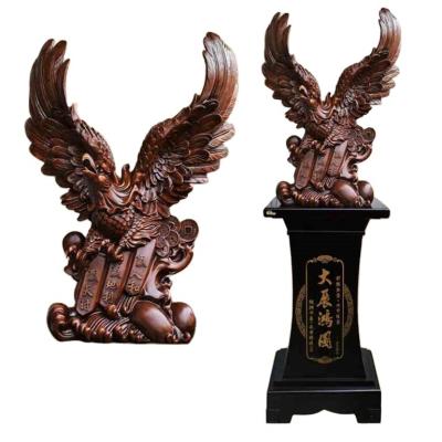 China China Solid wood carving wooden Eagle ornaments landing porch cabinet living room handicrafts resin molds creative office gifts for sale