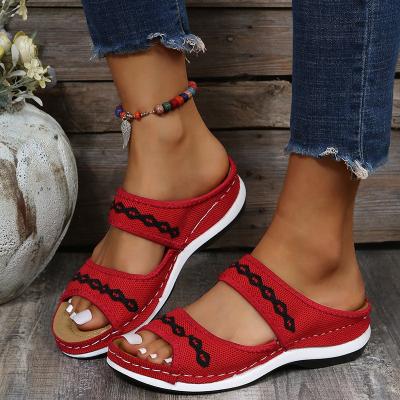 China Fashion trend summer wedge sandals for women knitted woven platform slippers 2022 retro two strap slide sandals outdoor ladies for sale