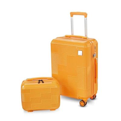 China Hot Selling PC Classic Suitcase Luggage Trolley Bags Luggage Sets Travel Luggage Sets for sale