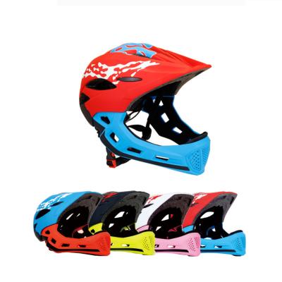 China Latest Retro Compounds Men's Scooter Model Skateboard Full Face Helmet Helmet For Kids for sale