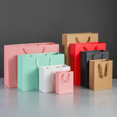 China New Recyclable Paper Bag Makers Lace Wine Washable Simple Wide Brand Shoe Mini Paper Bag for sale