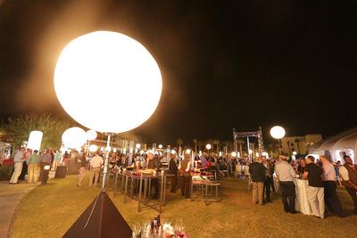 Cina la luce principale gonfiabile 2000W con la lampada dell'alogeno, Moon le luci principali gonfiabili del pallone in vendita