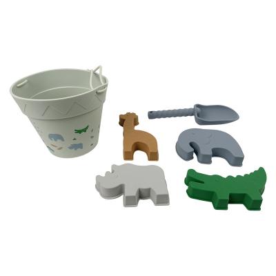 China Sand Toys Kids Silicone Sand Toys Play Sand Bucket Soft Toys Set Animal Beach Bucket Shovel Sand Mold Tools for sale