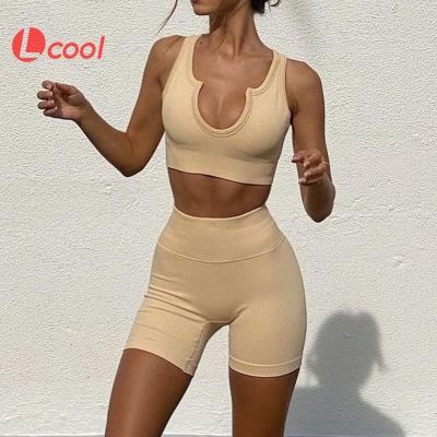 China Lcool Breathable Custom Logo Fitness U-Neck Yoga Wear Seamless Short Set 2 Piece Workout Shorts Sets Ribbed Seamless Set for sale