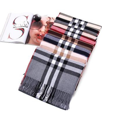 China Skin Friendly Designer Warm Soft Neck Scarves Shawl Men Ladies Examine Plaid Tassel Cashmere Winter Scarf For Women for sale