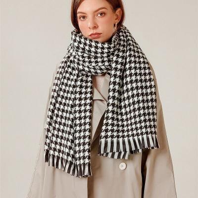 China Skin Friendly Winter Plaid Cashmere Tassel Neck Protective Shawl New Thickened Ladies Scarf Hot Wholesale for sale