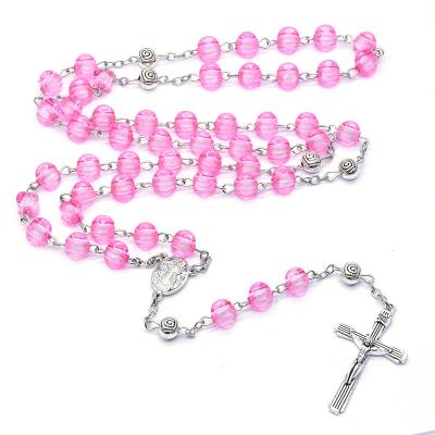 China Komi 2022 Religious Wholesale Religious Rose Beads Prayer Women Jesus Cross Crystals Jewelry Rosary Pendant Necklace for sale