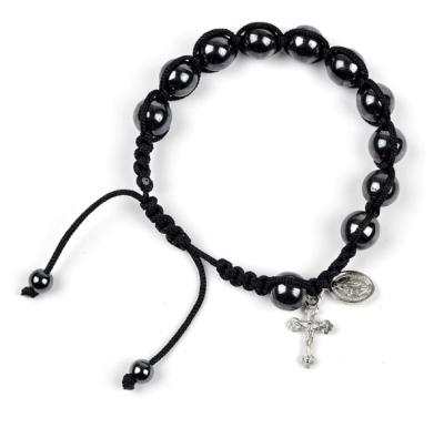 China Komi 2022 Religious Black Gallstone Beads Bracelet Metal Cross Pendant Catholic Knitted Woven Bracelet for sale