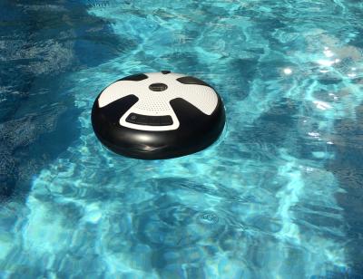 China Wireless BT IPX7 Floating Waterproof Speaker RGB LED Light Show Poolside Reception Swimming Speaker for sale