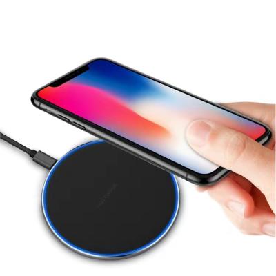 China Customized Available Customized High Speed ​​15w Qi Wireless Charger Portable Charging Wireless Charger for sale